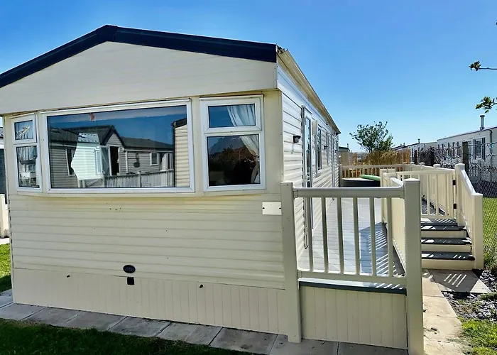 My Leisure Home On Fantasy Island